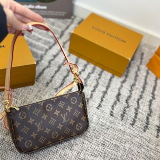 Louis Vuitton p100 22 13 Bag