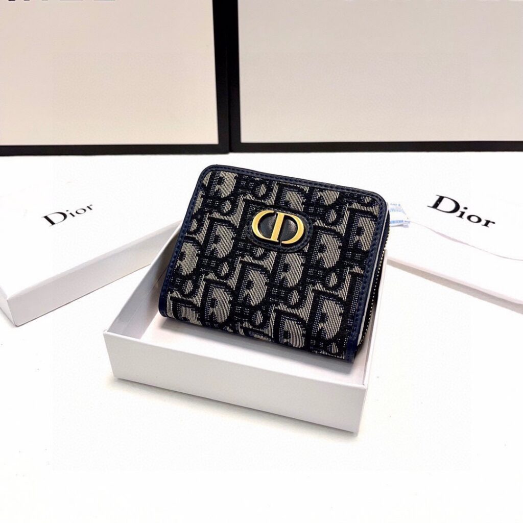 Dior Black Leather Card Holder 11 x 7 cm editorial product context 1