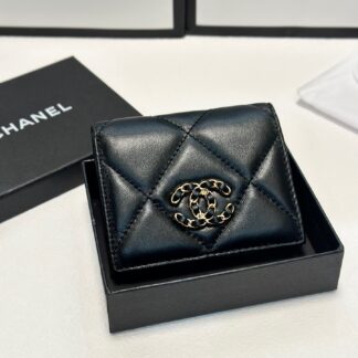 Chanel P80 X10 Card Holder