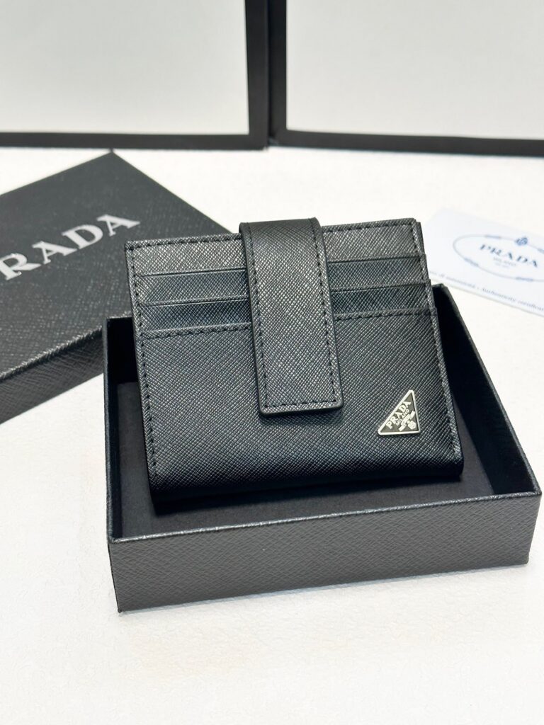 Designer 12 Black Card Holder 11 x 10 cm editorial product context 2