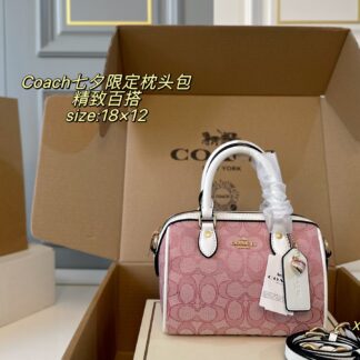 Coach P110 size 18 12 Rowan Bag
