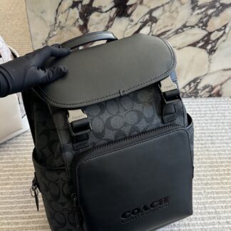 Coach p165 2021 Track logo 40 Backpack
