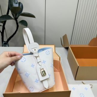 Louis Vuitton Bucket Bag