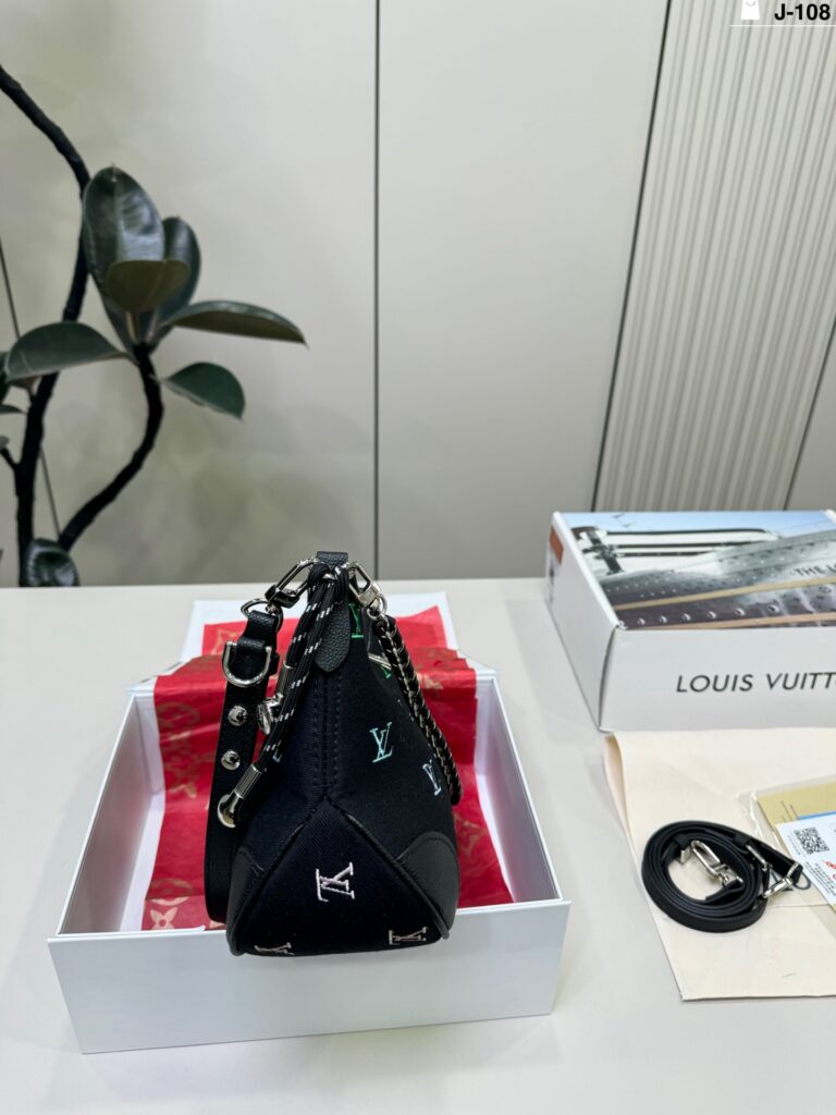 Louis Vuitton Monogram Black Canvas Bag 28 x 16 cm editorial product context 2
