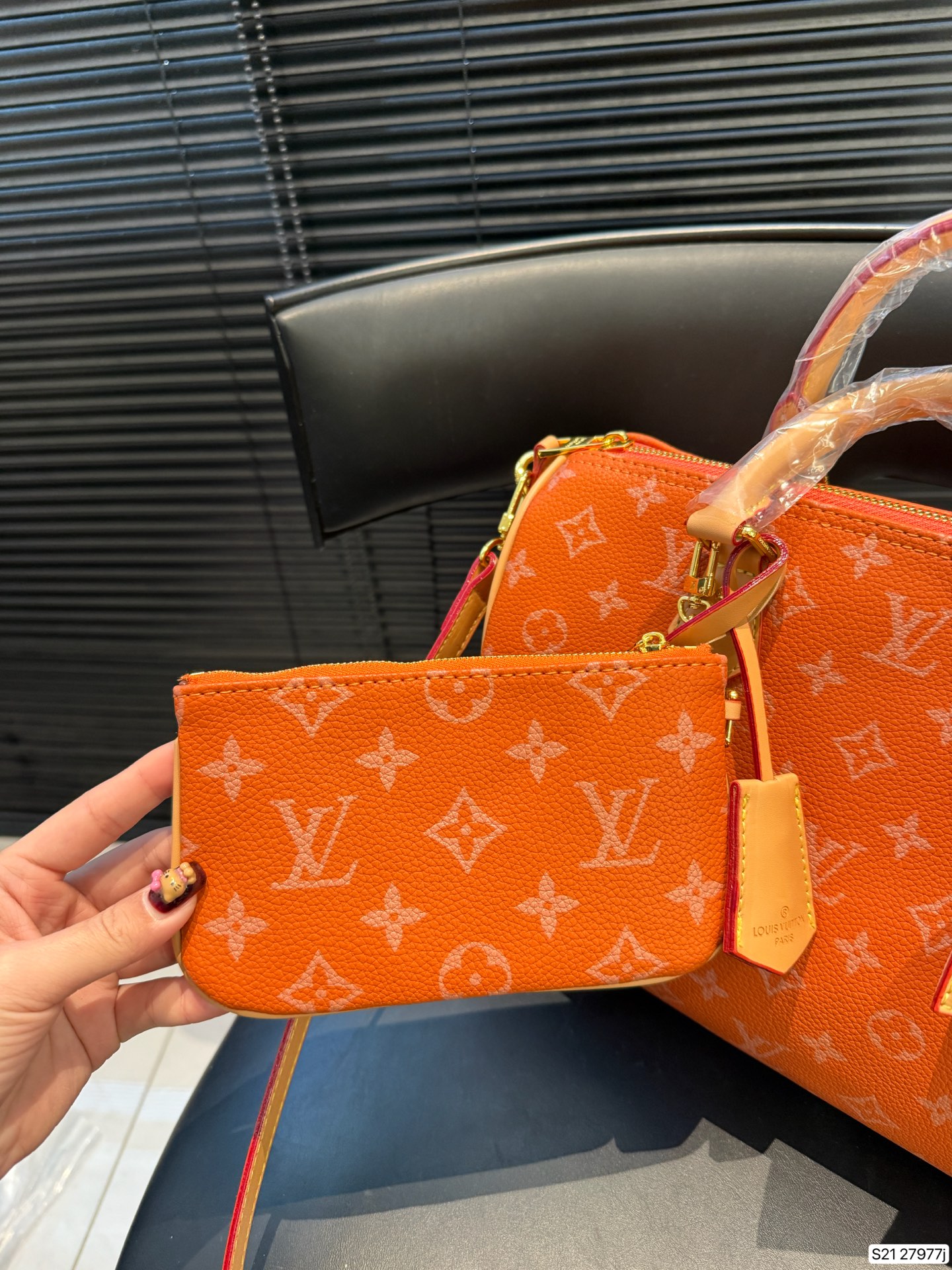 Louis Vuitton P140 30 21 Bag