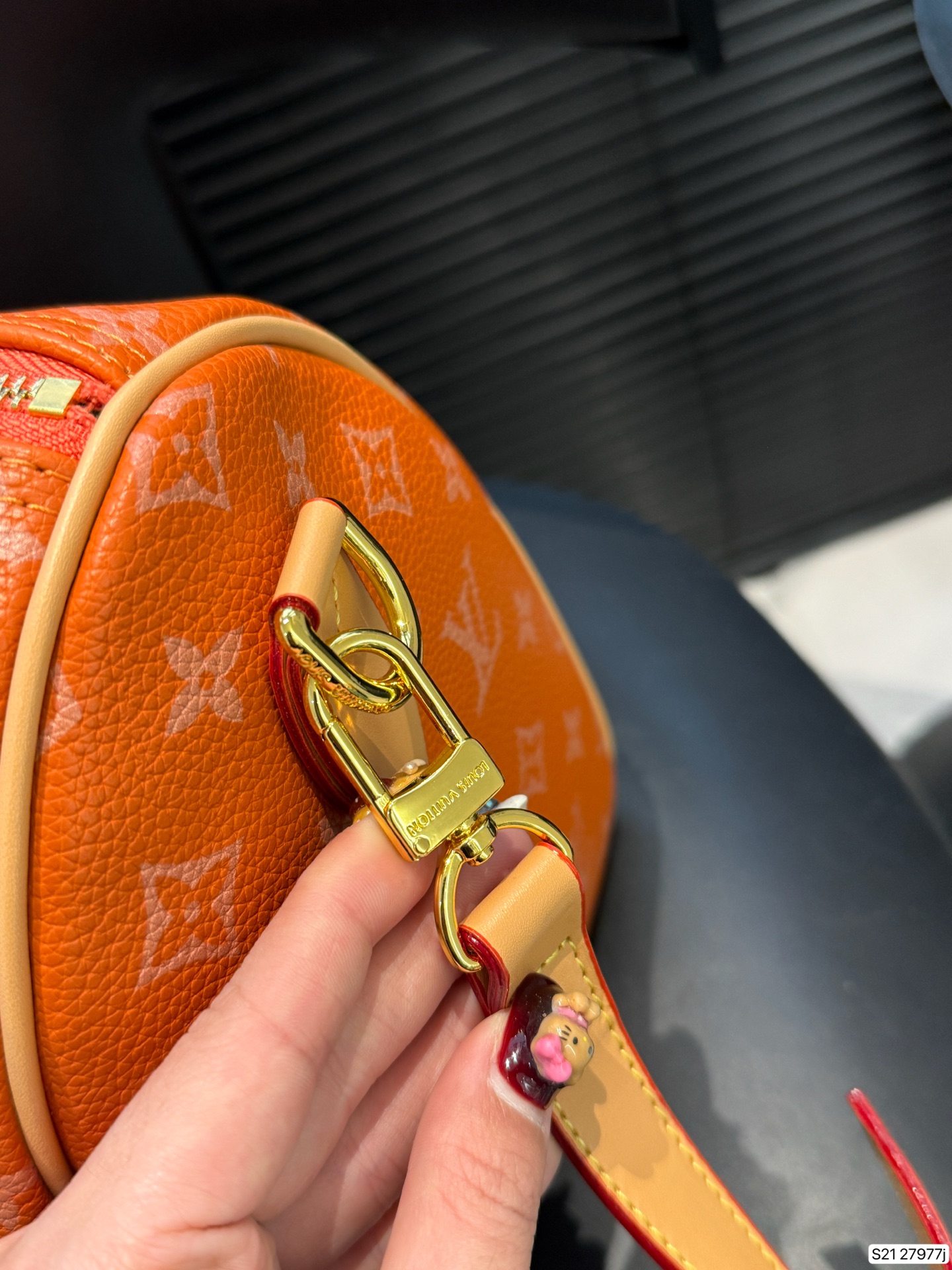 Louis Vuitton P140 30 21 Bag