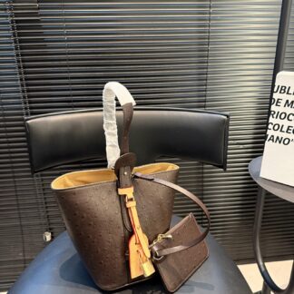 Louis Vuitton P115 Allin 17 18 Bag