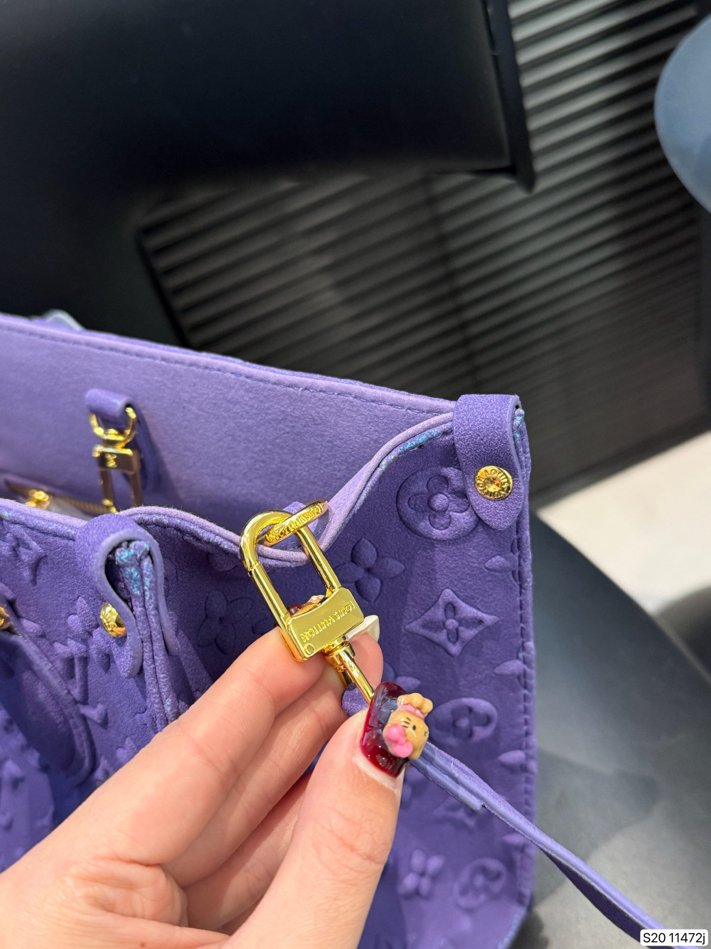 Louis Vuitton P135 Onthego 24 19 Tote Bag