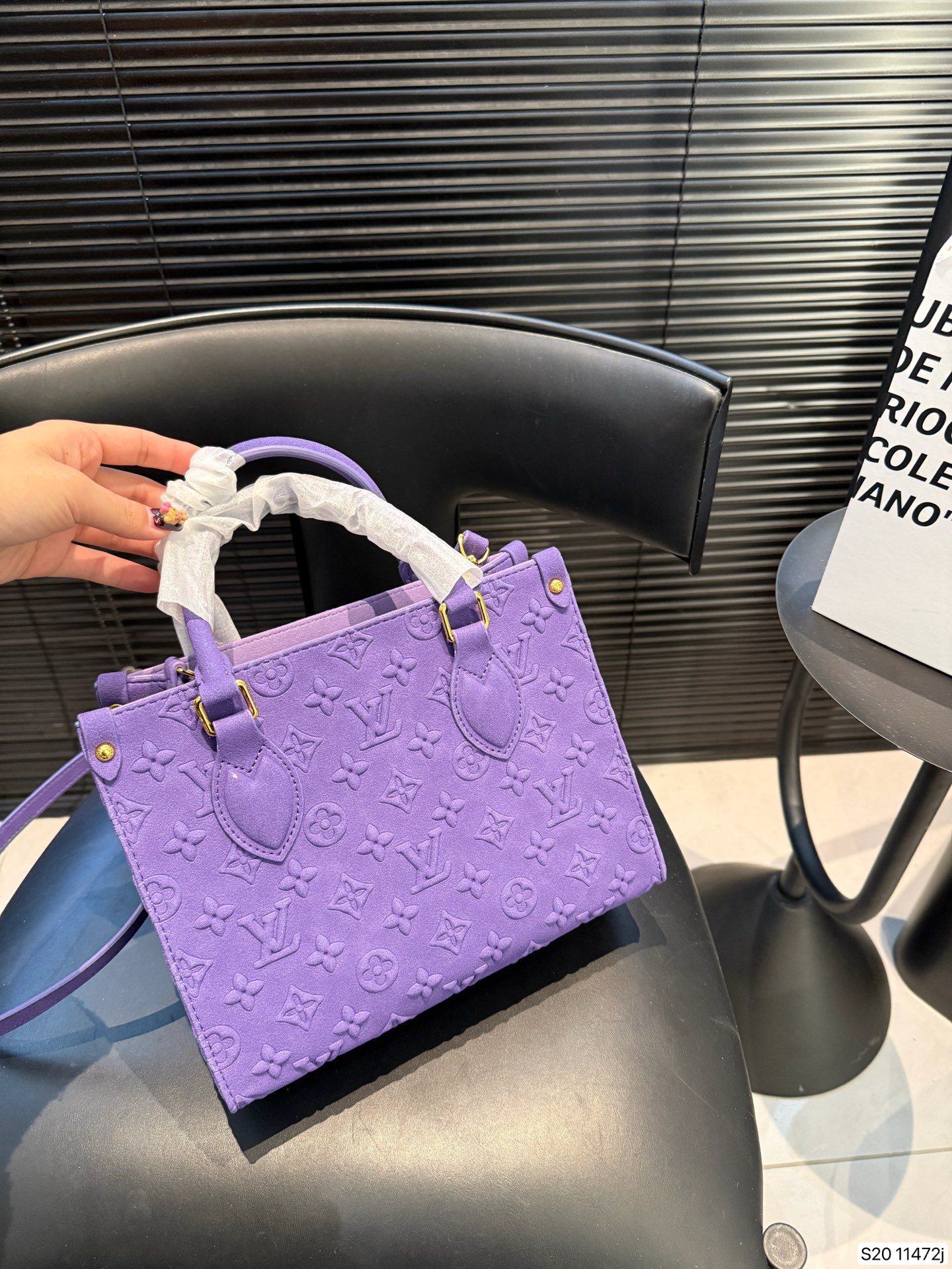 Louis Vuitton P135 Onthego 24 19 Tote Bag