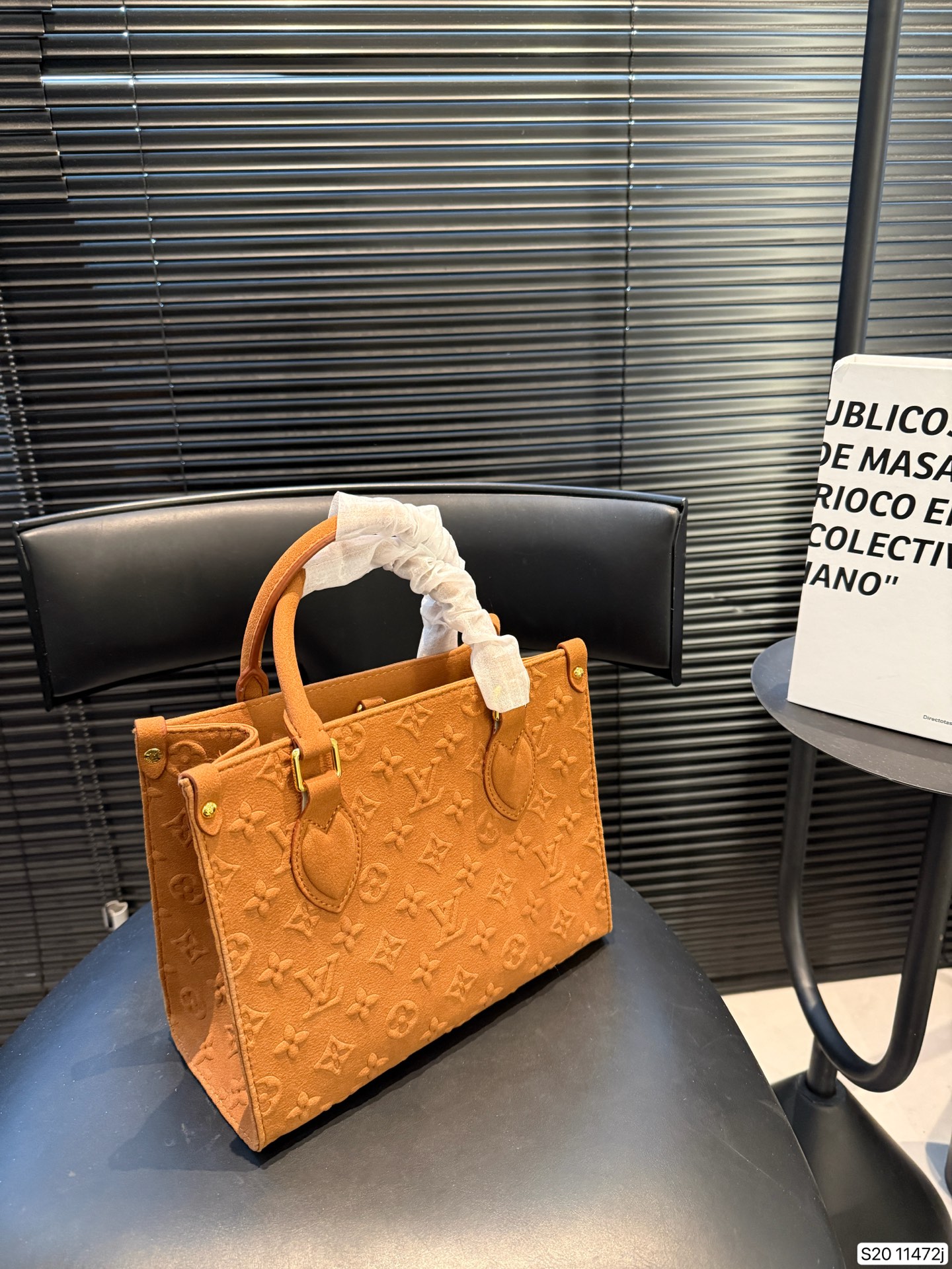 Louis Vuitton P135 Onthego 24 19 Tote Bag