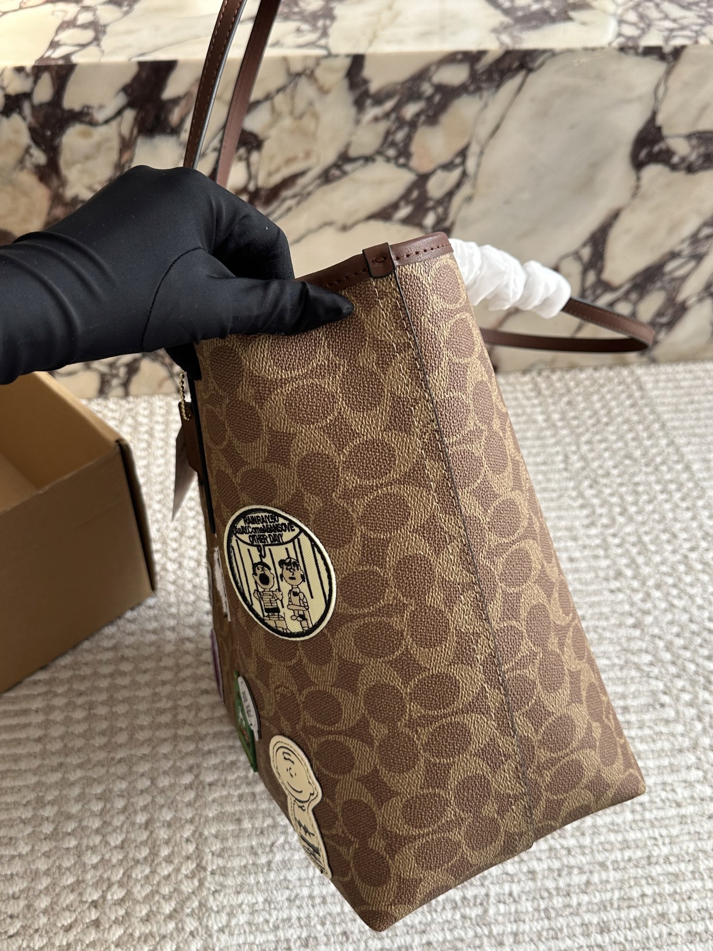Coach 195 size 35 city logo Tote Bag