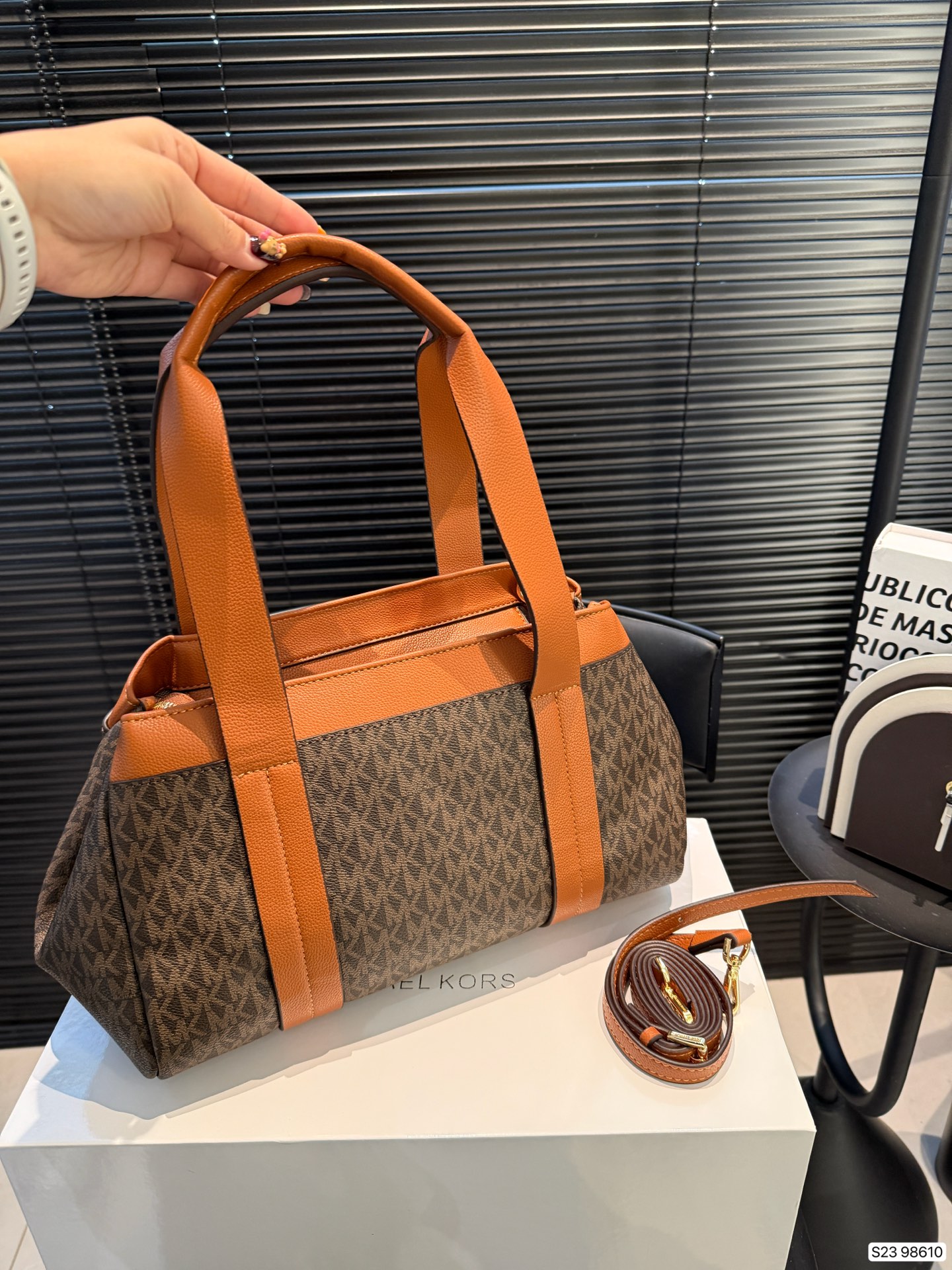 Designer P150 32 21 Bag