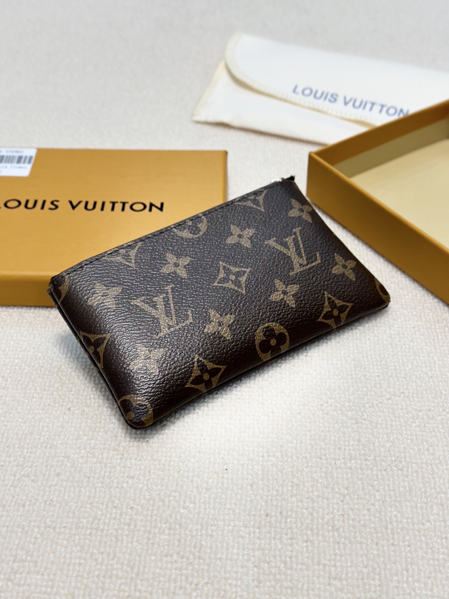 Louis Vuitton P75 X9 Wallet