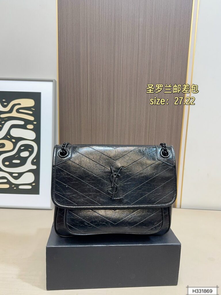 Saint Laurent Niki Pink Bag editorial product context 1