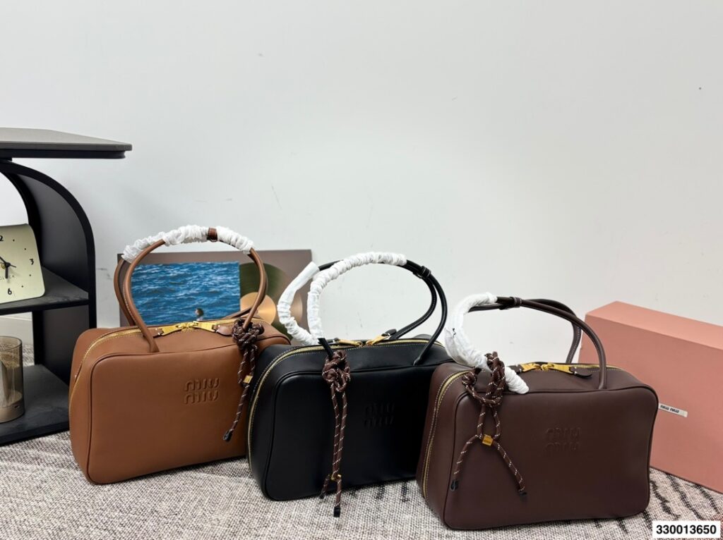 Miu Miu P165 35 22 Bag editorial product context 1