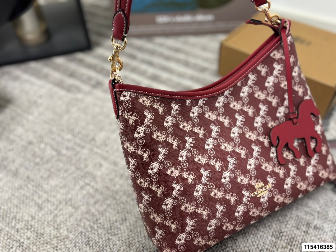 Coach p140 30 21 Bag