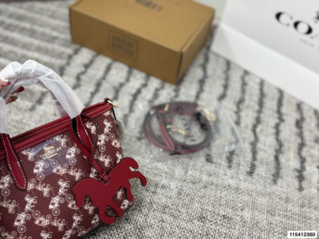 Coach City15 Mini Pink Tote Bag 17 x 14 cm editorial product context 2