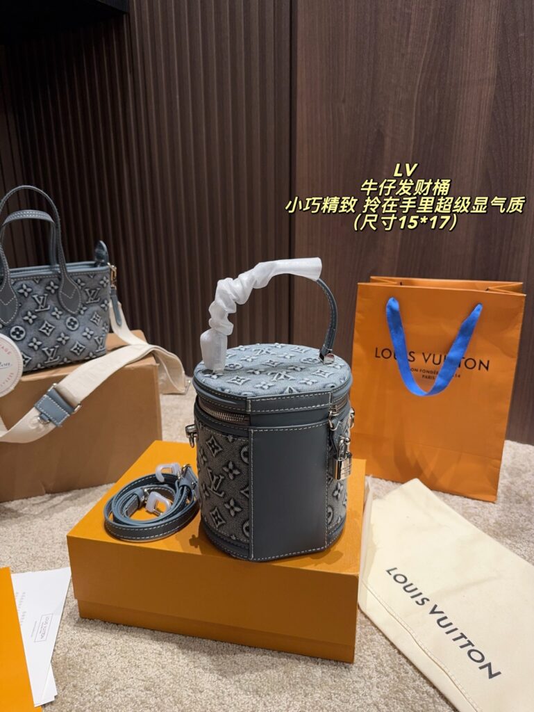 Louis Vuitton Hold Blue Denim Bag 15 x 17 cm editorial product context 2