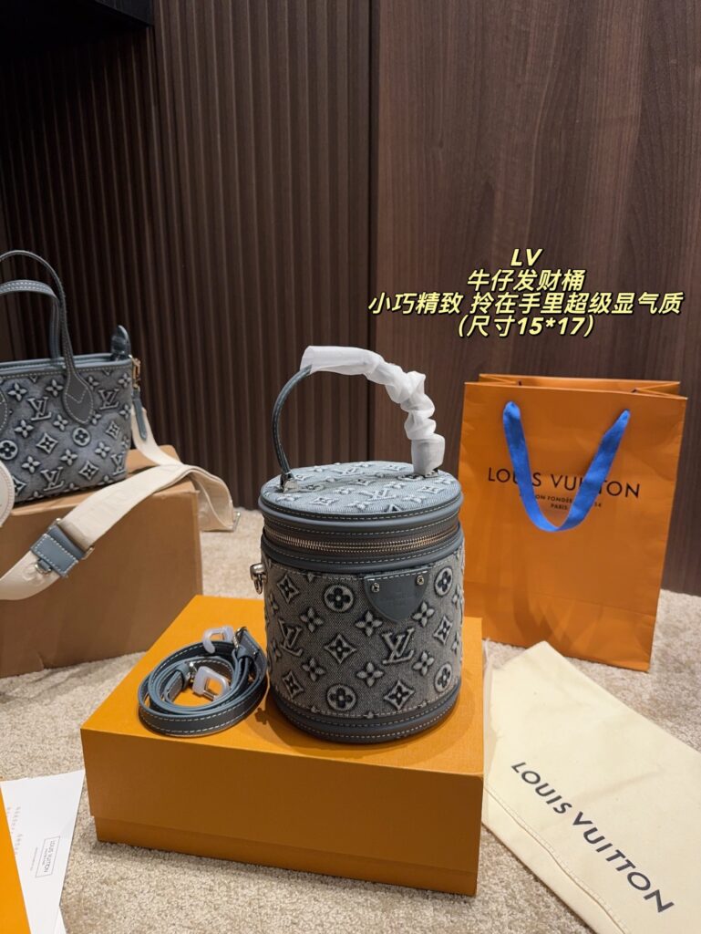 Louis Vuitton Hold Blue Denim Bag 15 x 17 cm editorial product context 1