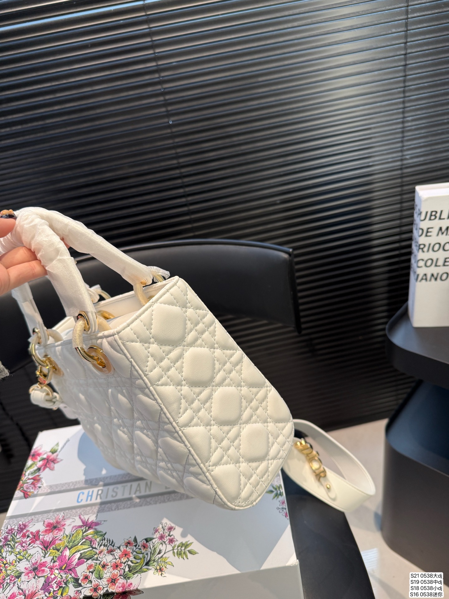 Dior P140 P130 P125 P115 sDior 23 22 20 19 16 12 0538 Mini Bag