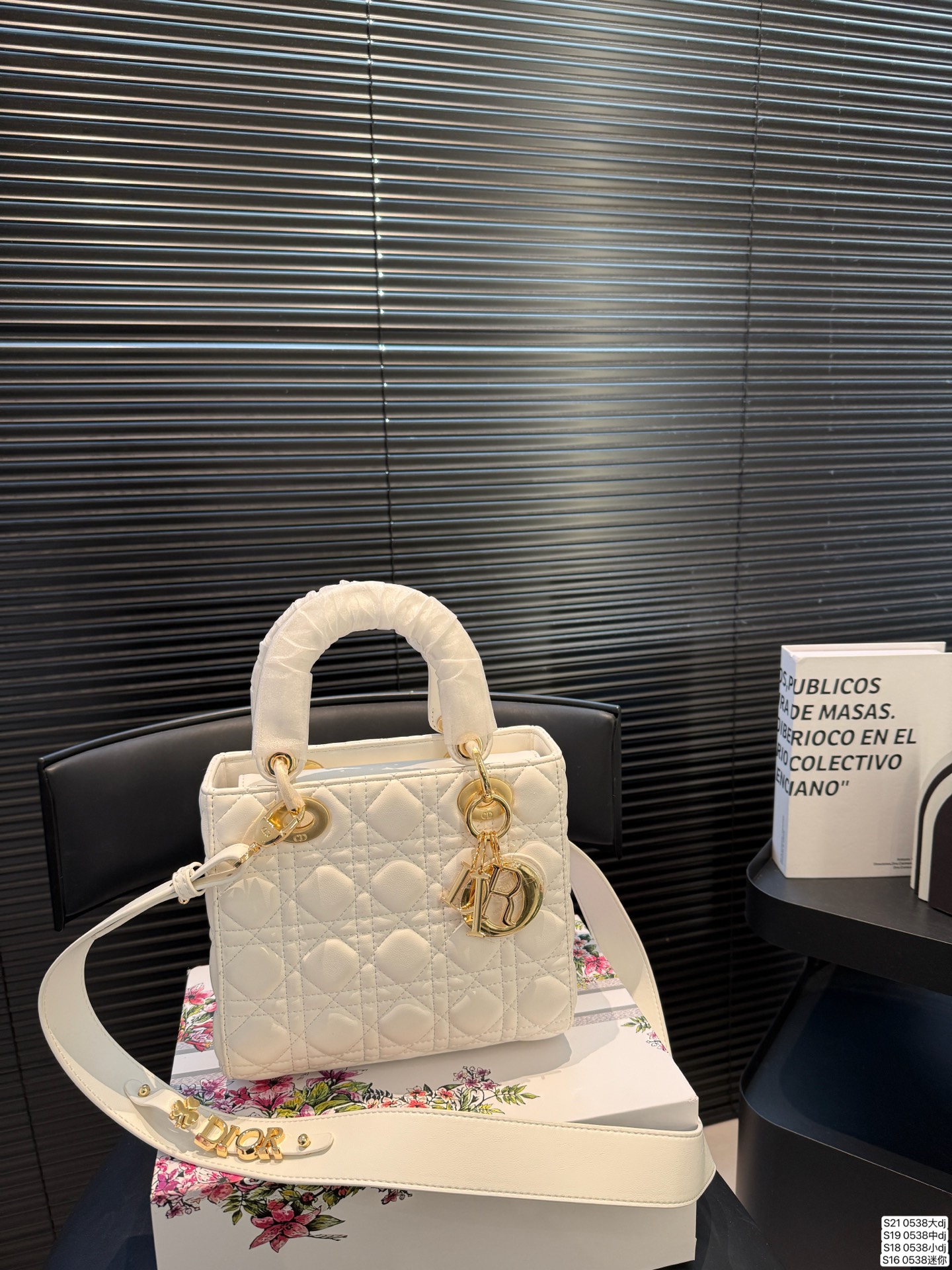 Dior P140 P130 P125 P115 sDior 23 22 20 19 16 12 0538 Mini Bag