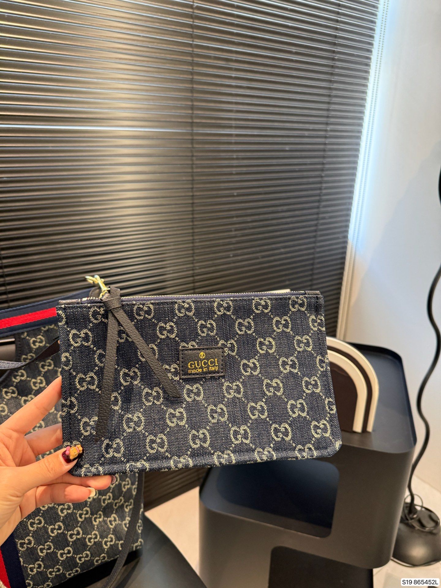 Luxury P130 34 37 Tote Bag
