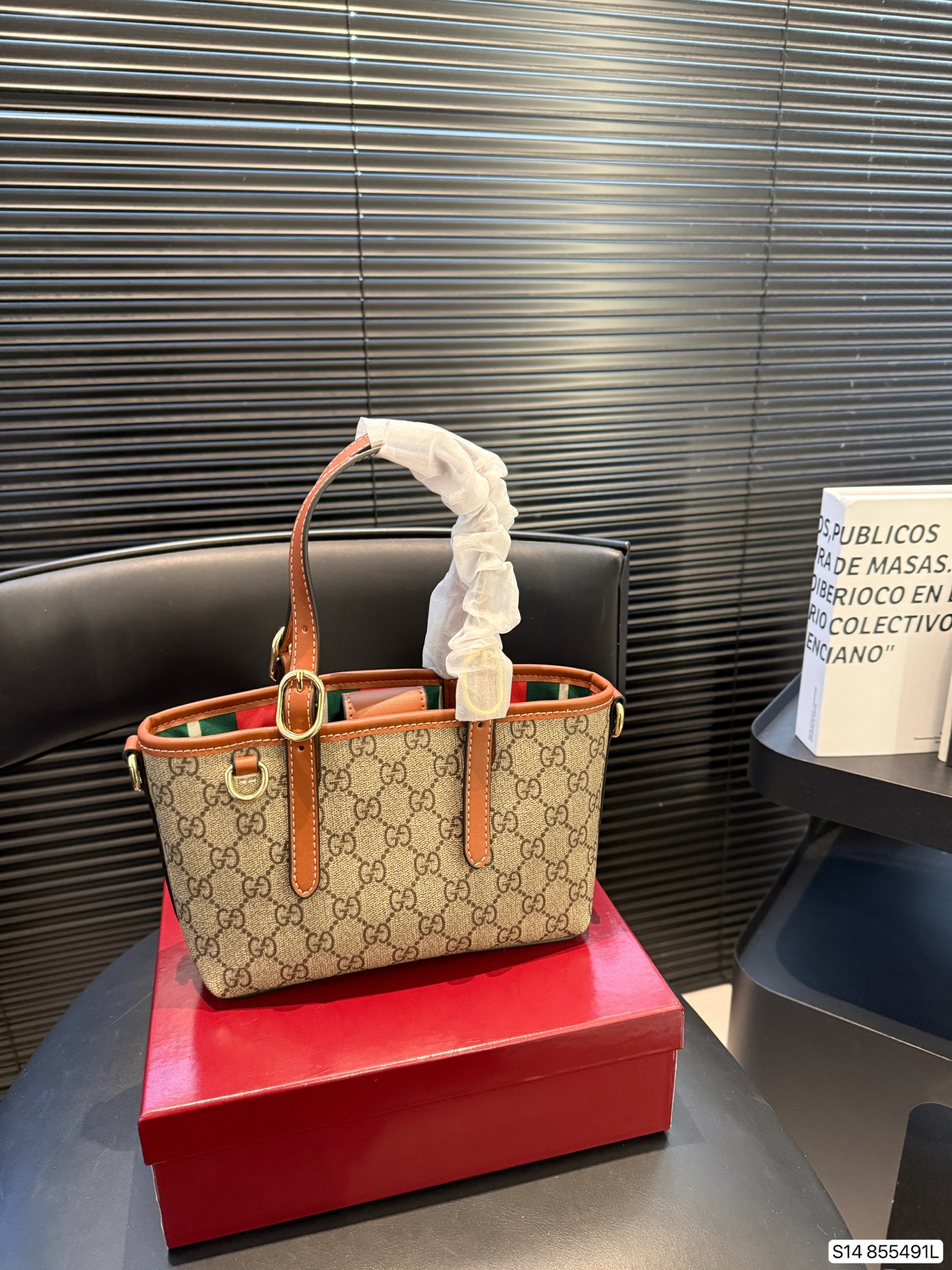 Gucci P105 mini Emblem 20 14 Mini Bag