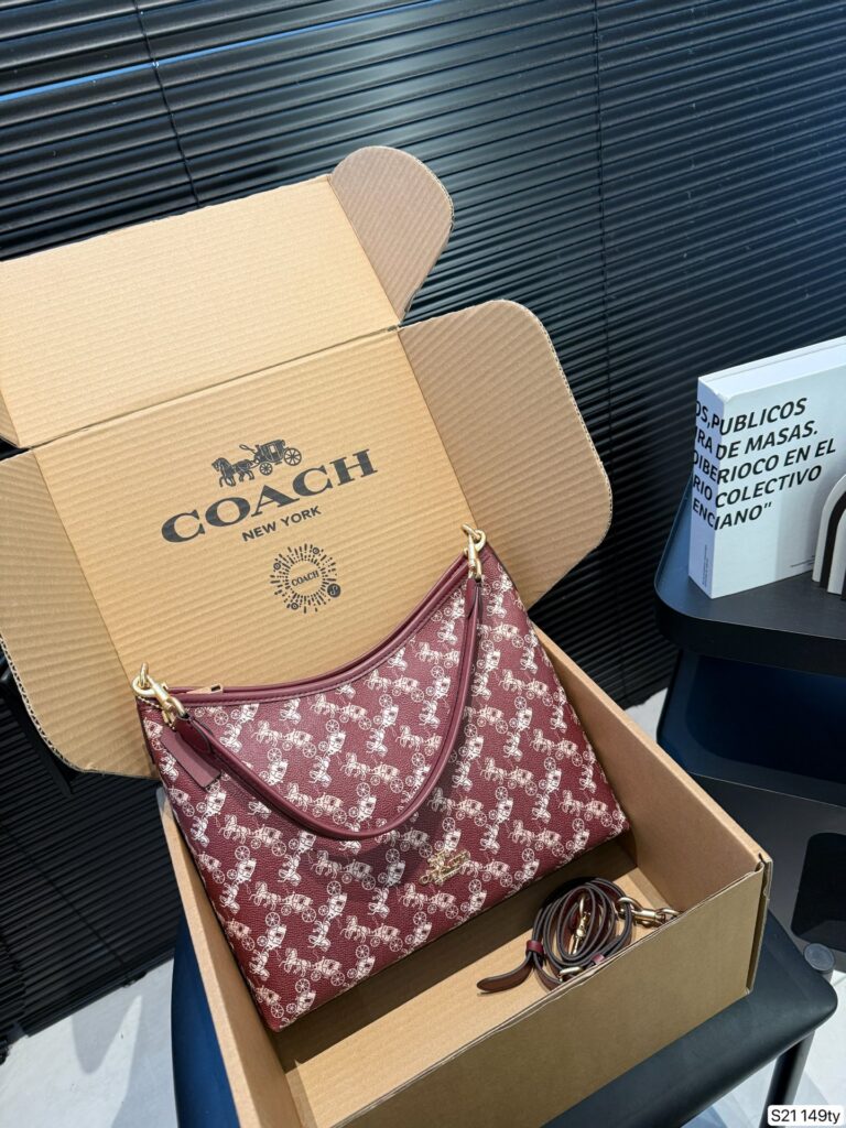 Coach Laurel White Bag editorial product context 1