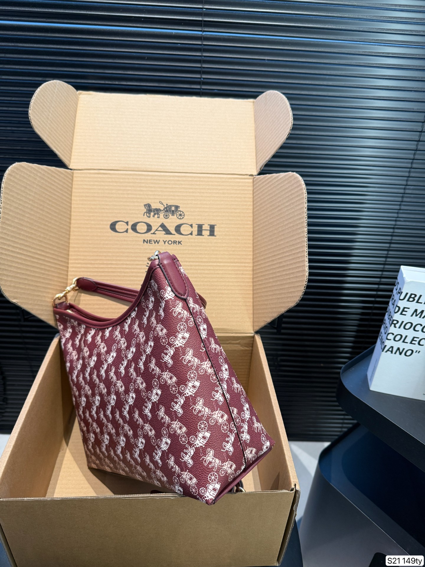 Coach P140 Laurel 29 21 149 Bag