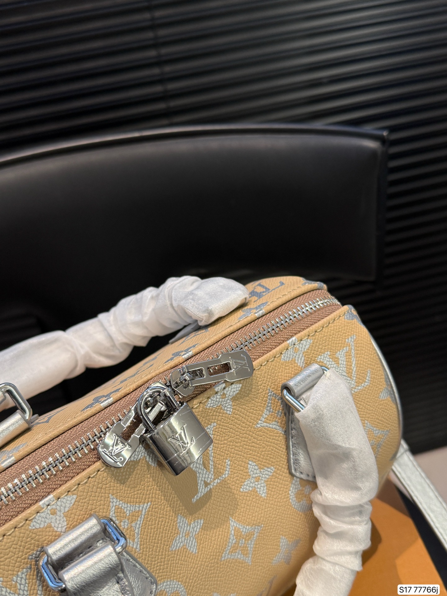 Luxury P120Lv 20 14 Bag