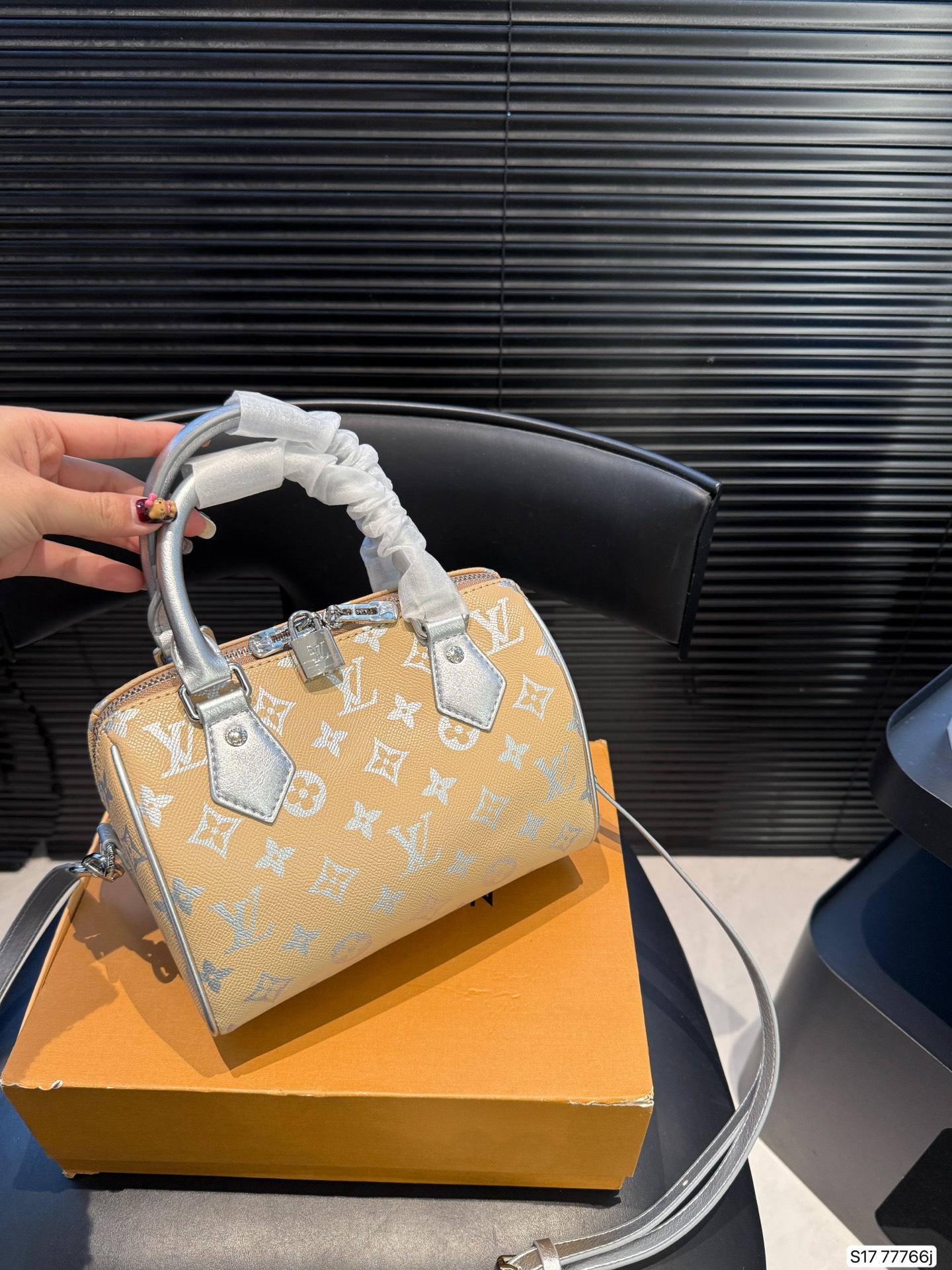 Luxury P120Lv 20 14 Bag