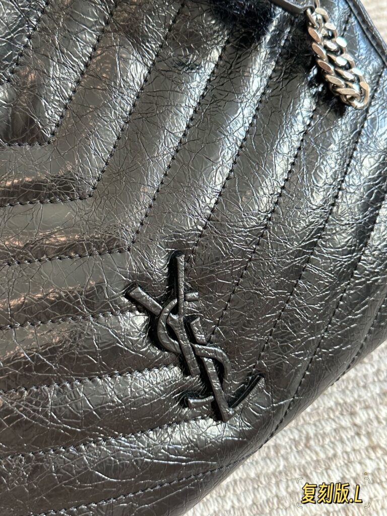 Saint Laurent Niki Shopping 11 Logo Medium Black Crossbody Bag 27 cm editorial product context 3
