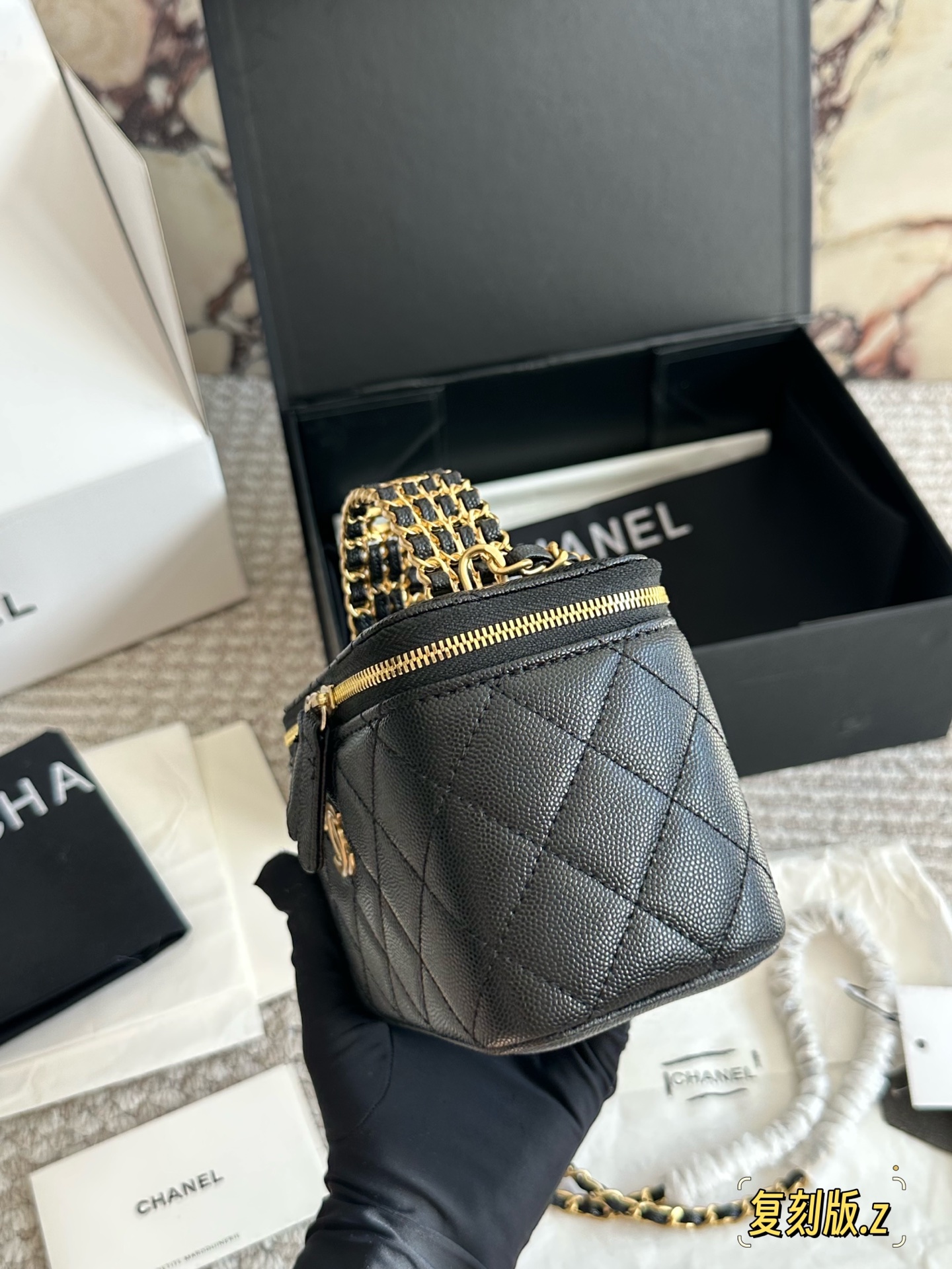 Chanel p150 31 Crossbody Bag