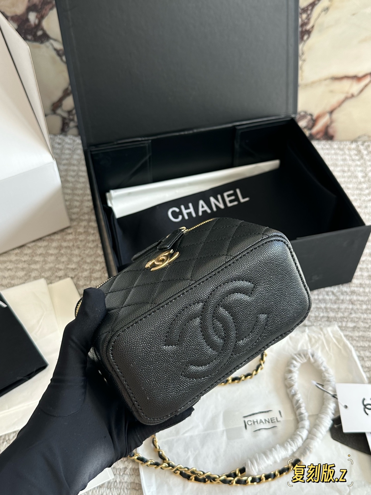 Chanel p150 31 Crossbody Bag