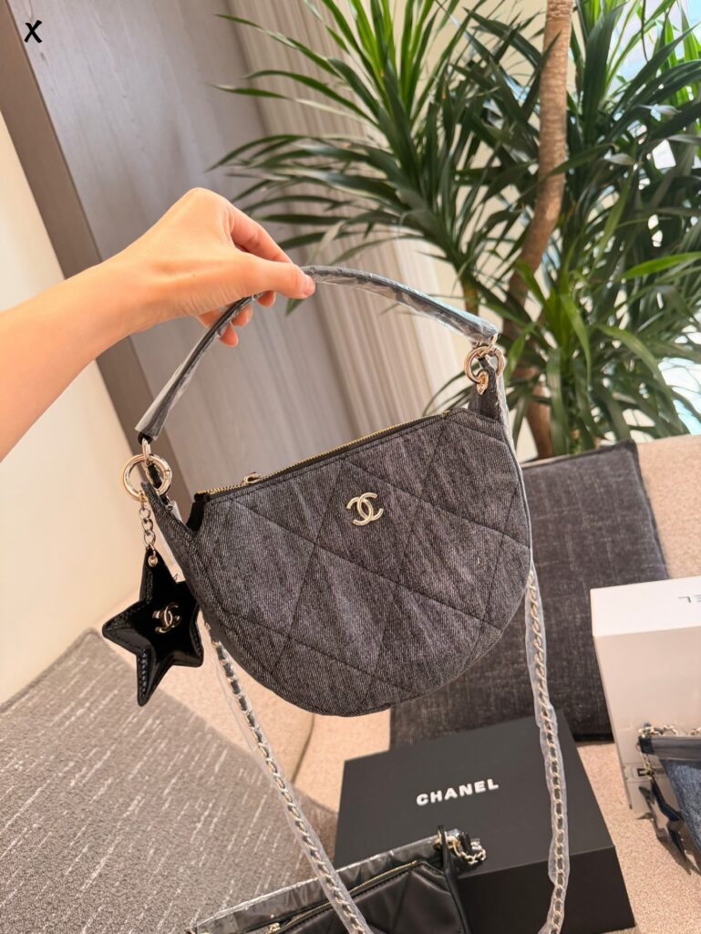 Chanel Black Calfskin Leather Crossbody Bag 20 cm editorial product context 3