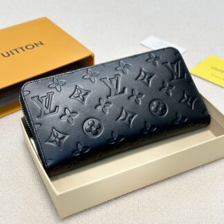 Louis Vuitton P75 X10 Clutch