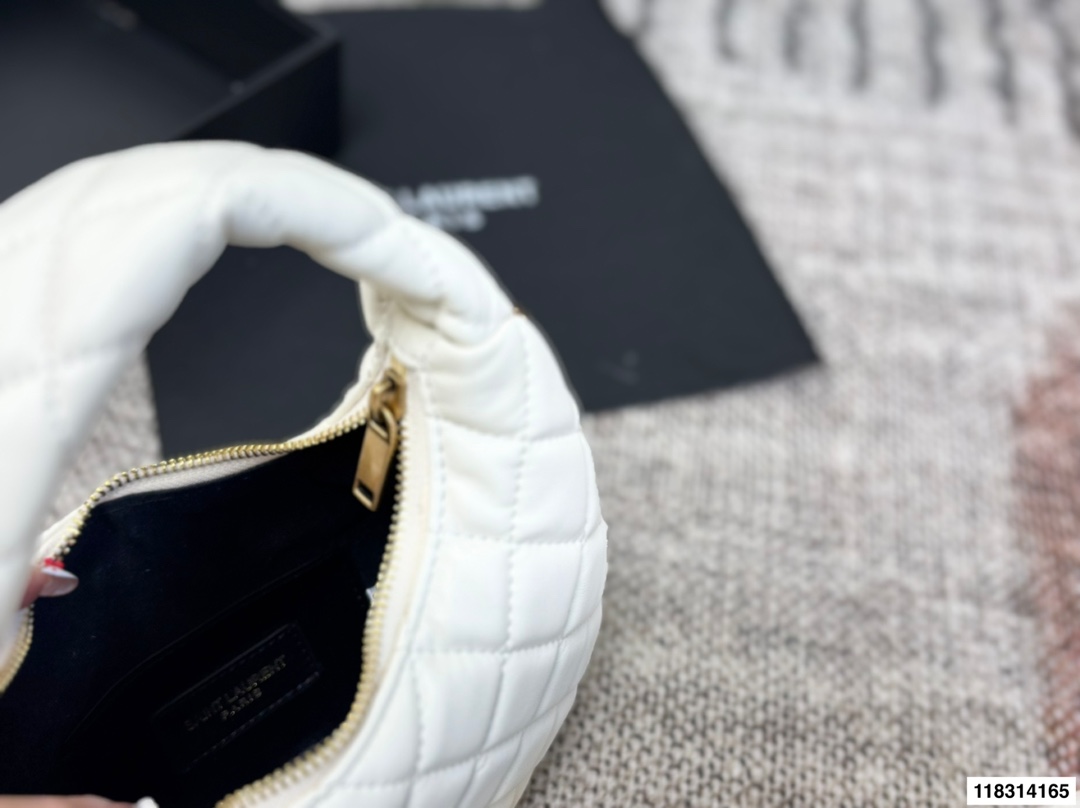 Saint Laurent p120 baby icare 25 16 Handbag