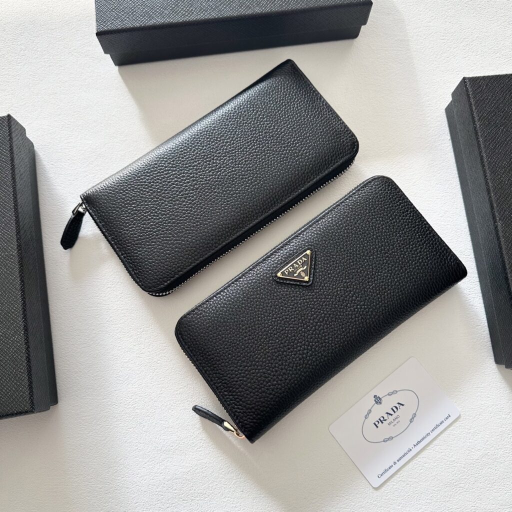 Prada Black Leather Bag 20 x 10 cm editorial product context 2