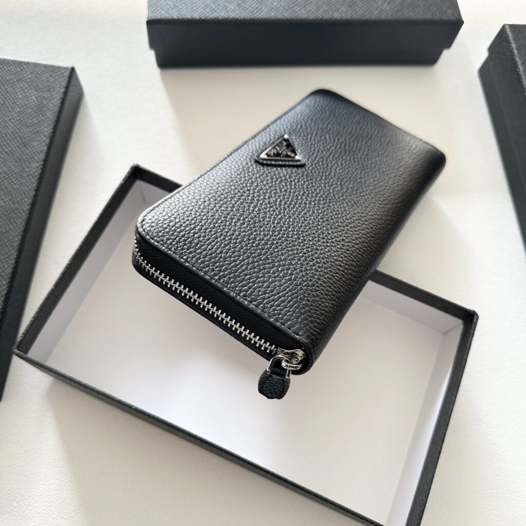 Prada Black Leather Bag 20 x 10 cm editorial product context 3