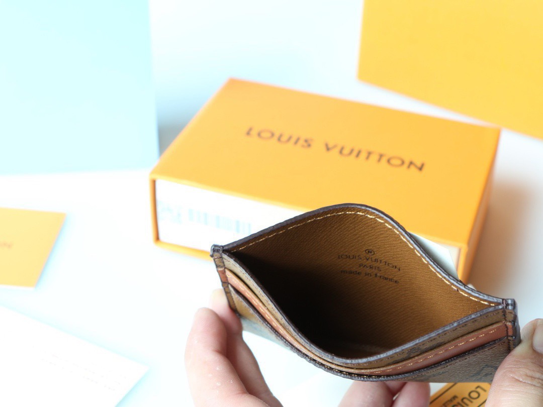 Luxury P50 X5 Card Holder
