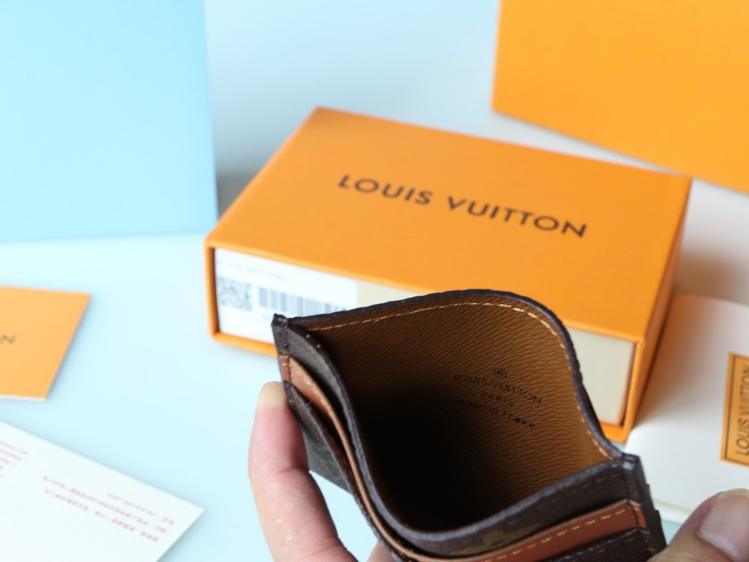 Luxury P50 X5 Card Holder