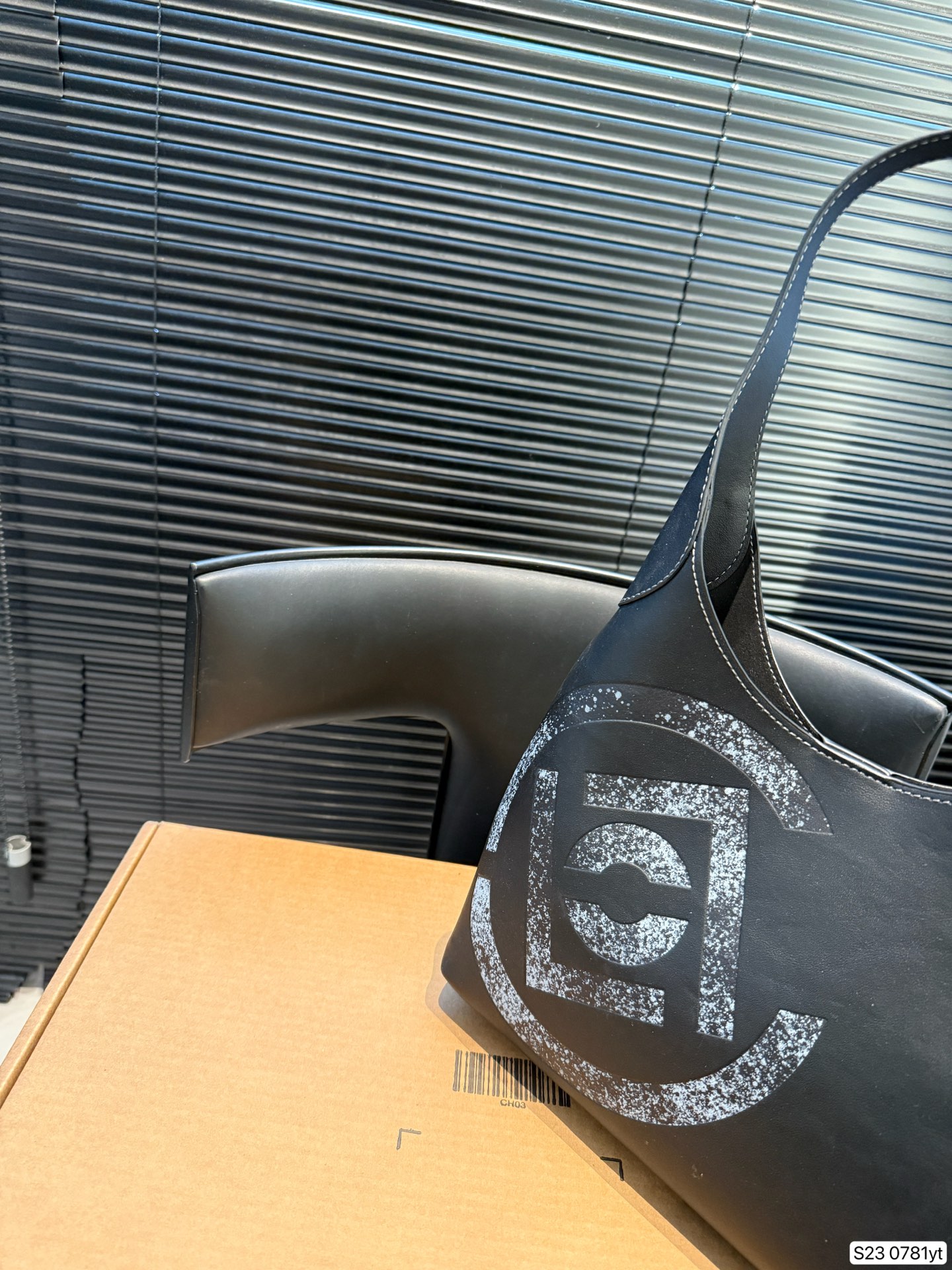 Coach P150 CLOT Brooklyn logo GET 28 22 0781 Bag