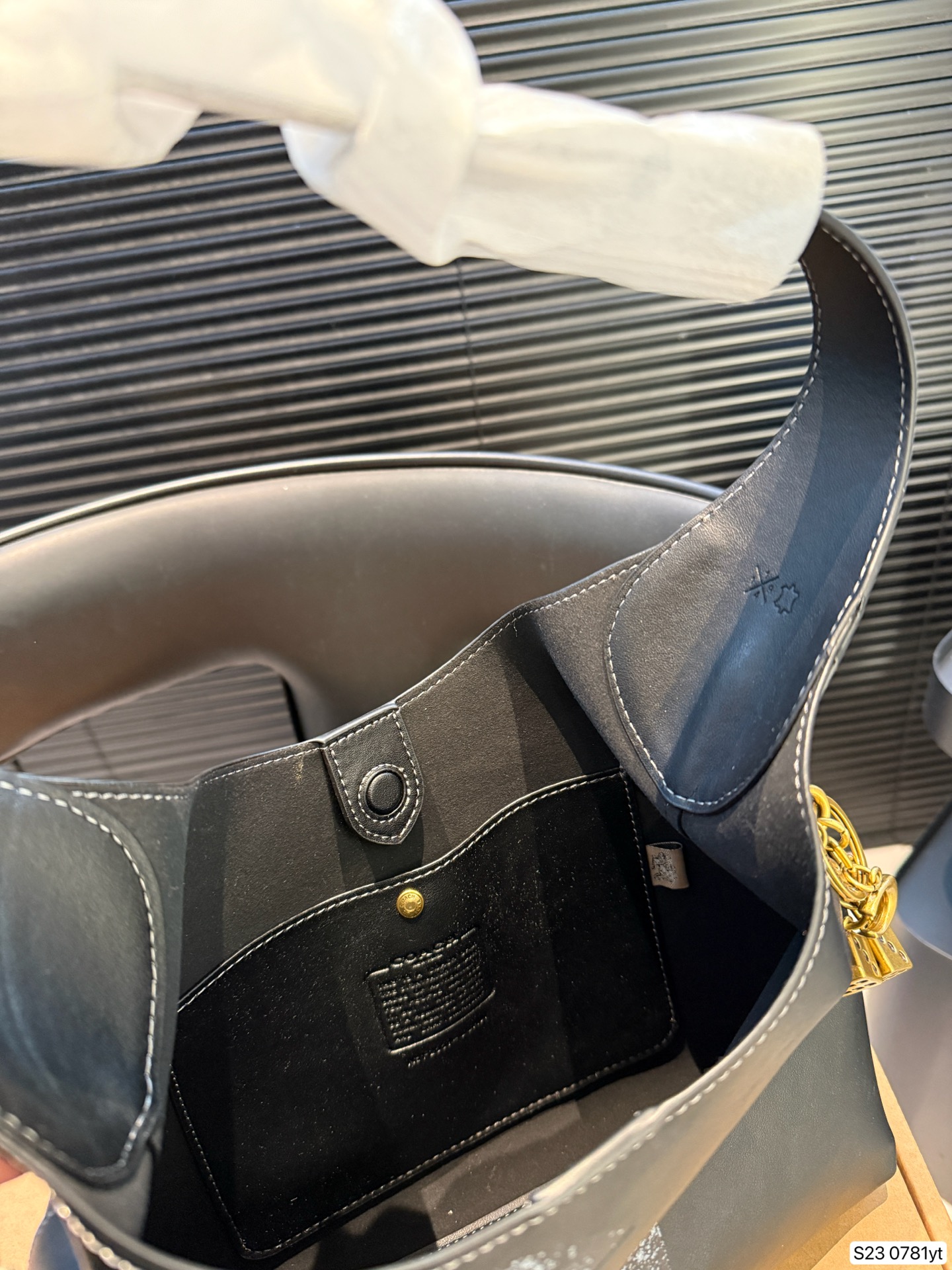 Coach P150 CLOT Brooklyn logo GET 28 22 0781 Bag
