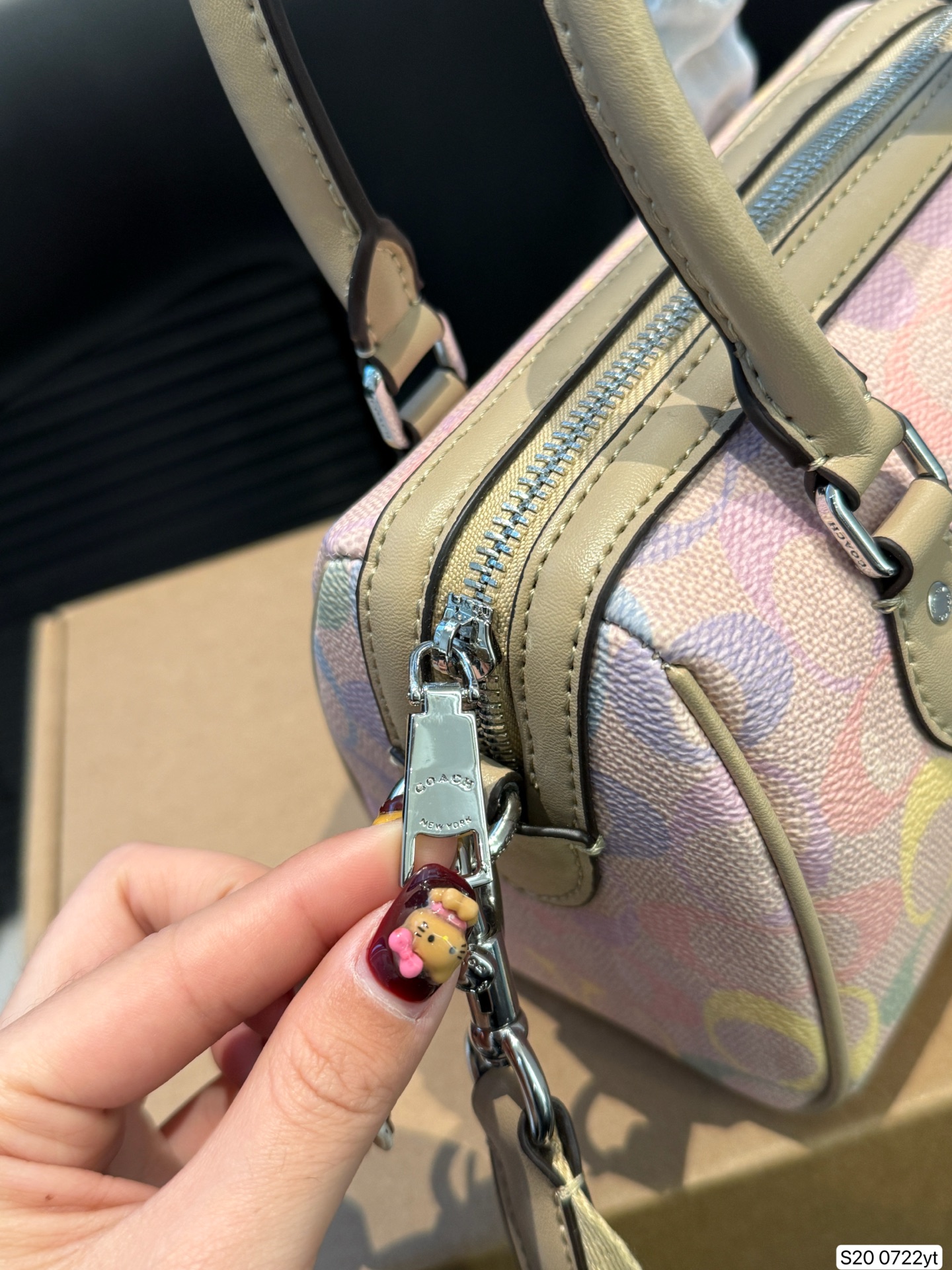 Coach P135 Size 18 13 0722 Mini Bag