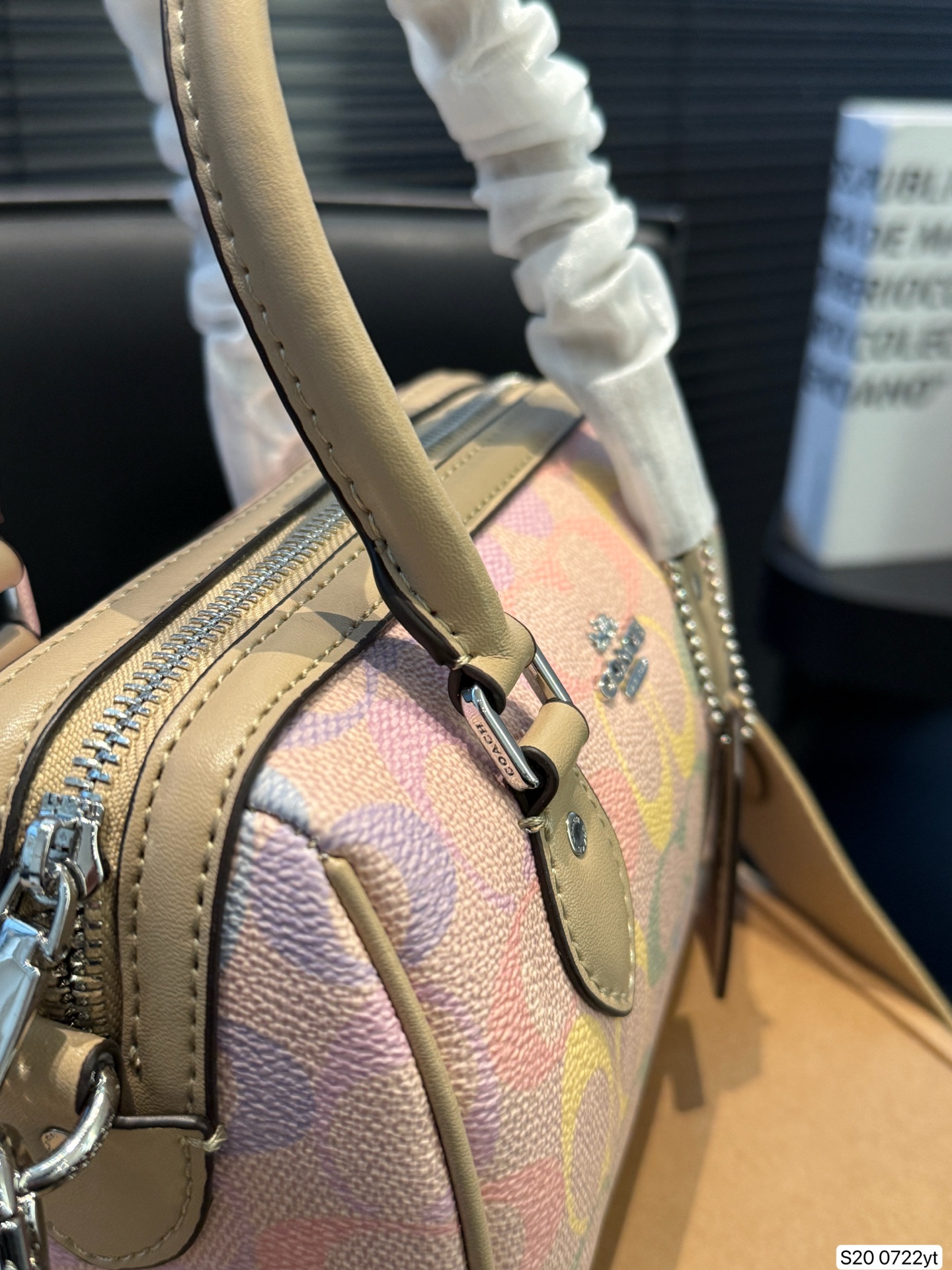 Coach P135 Size 18 13 0722 Mini Bag