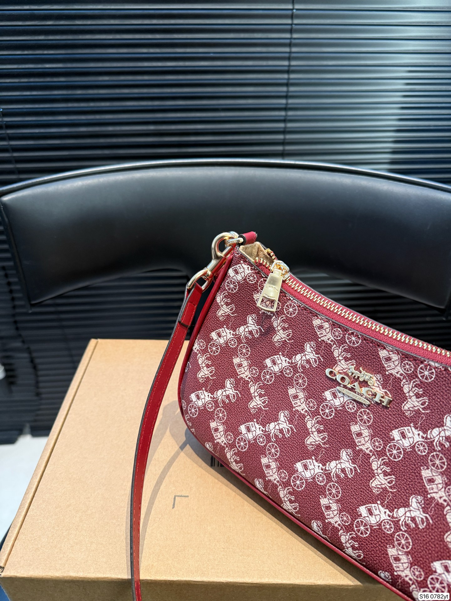 Luxury P115 Buff 24 13 0782 Bag