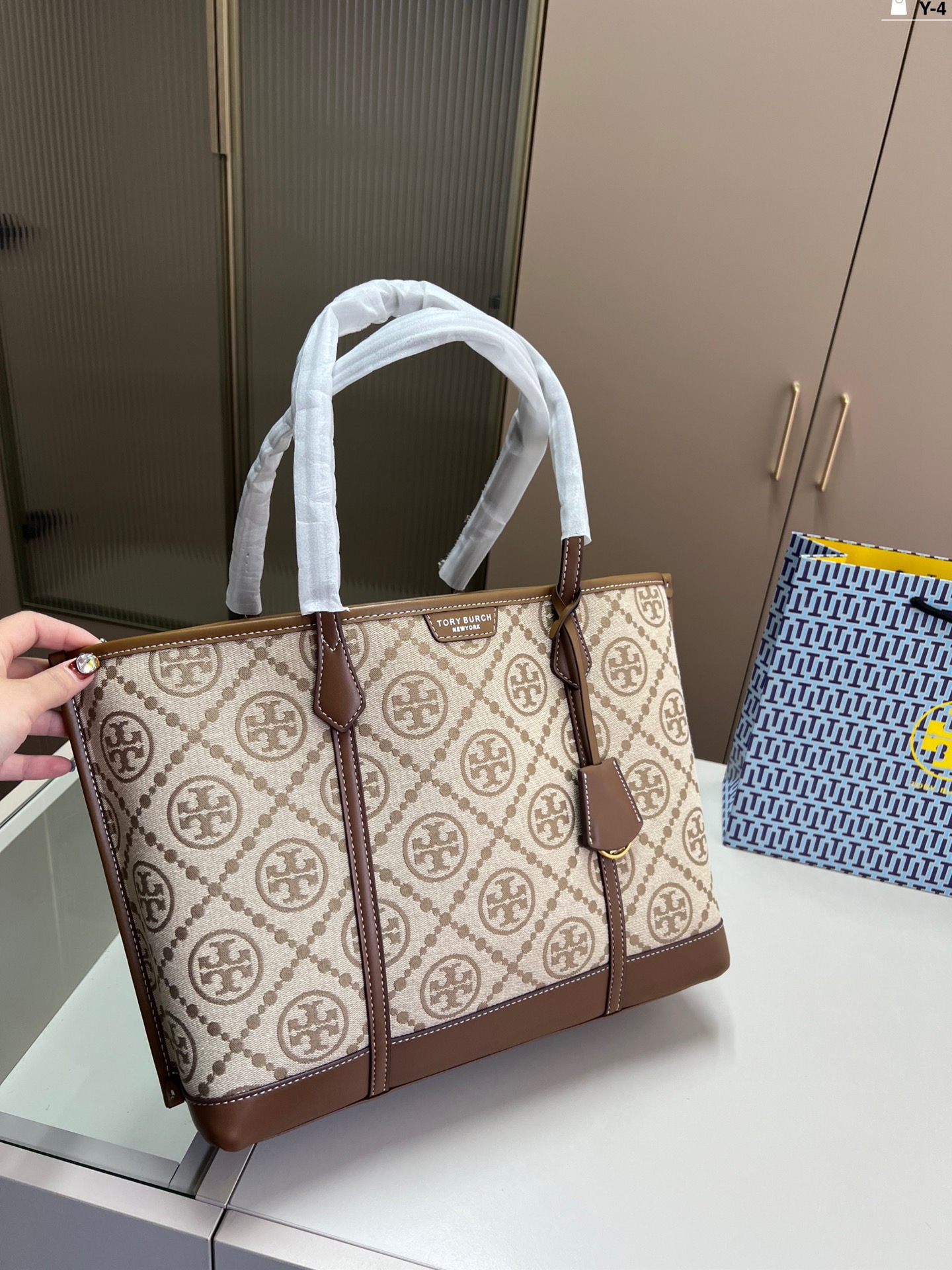 Luxury Tory brunch p120 Tote Bag