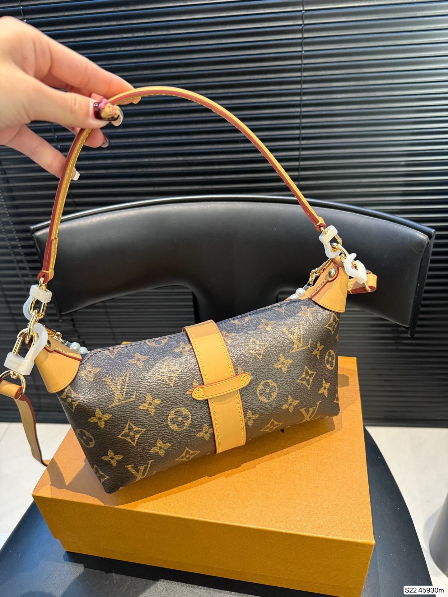 Louis Vuitton P145 22 11 Bag