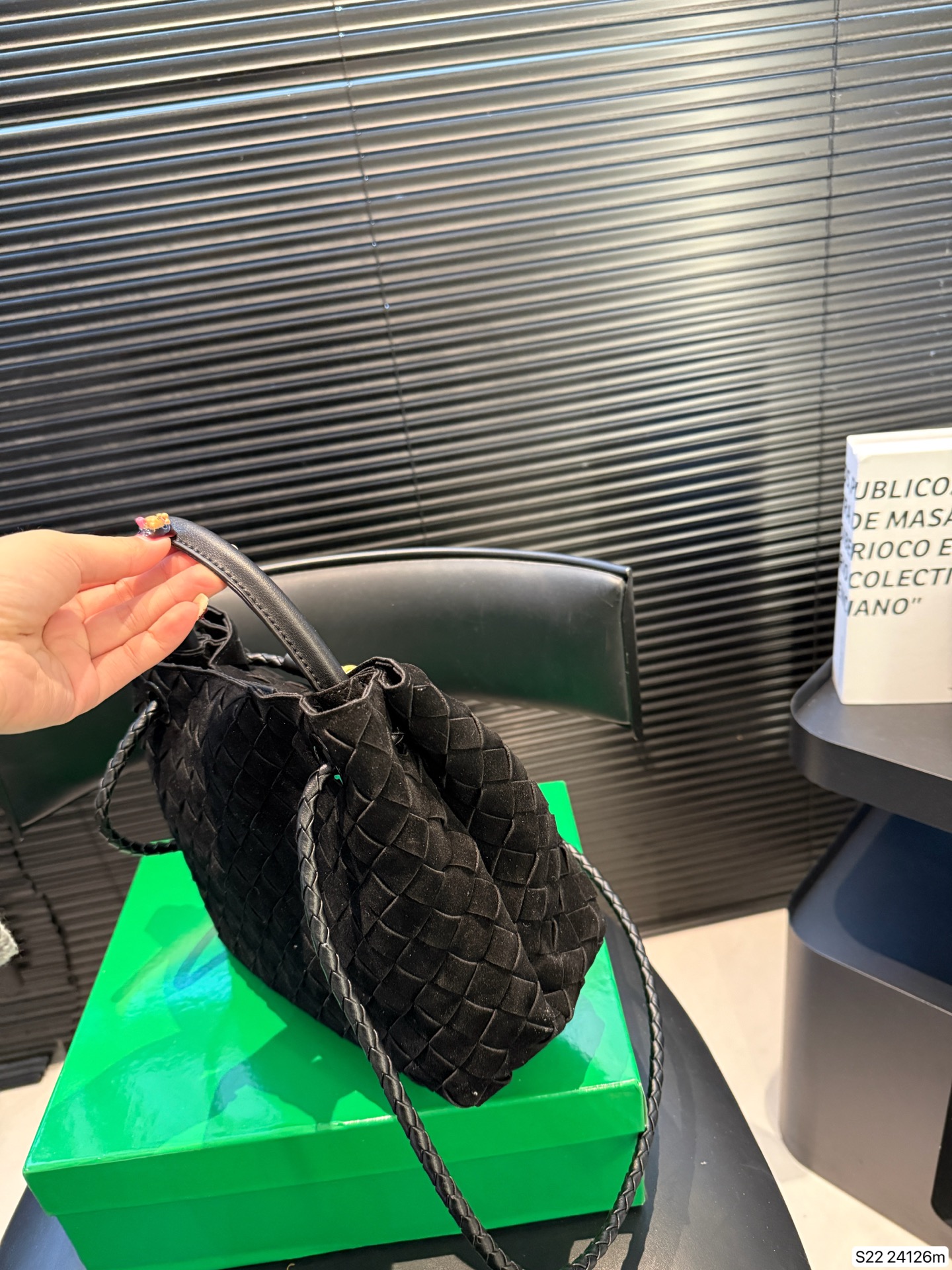 Bottega Veneta P145 Andiamo 22 19 Bag