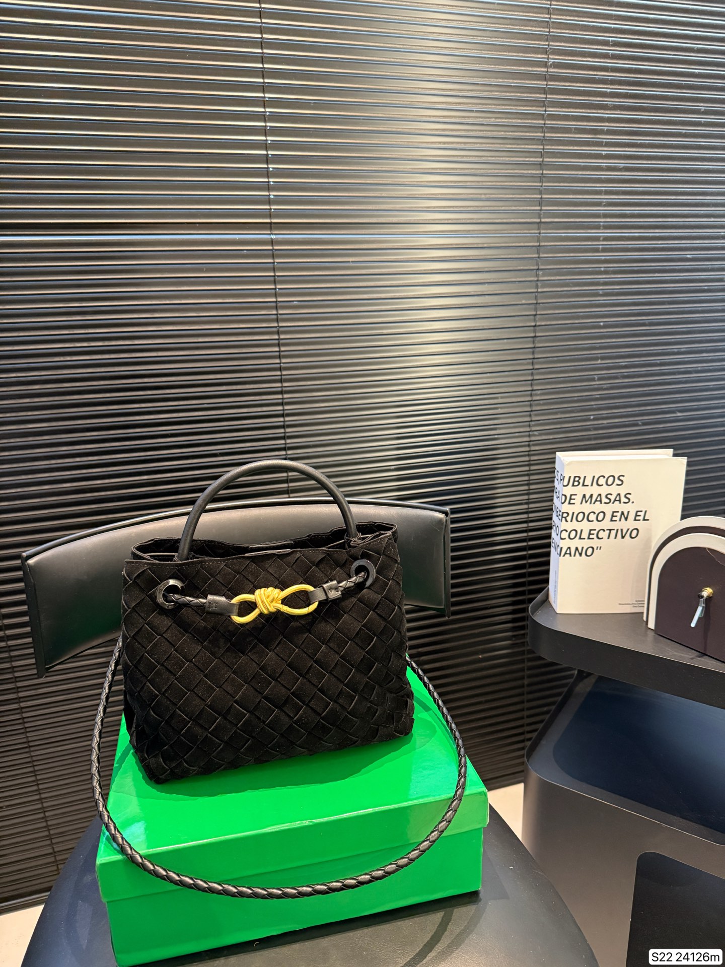Bottega Veneta P145 Andiamo 22 19 Bag